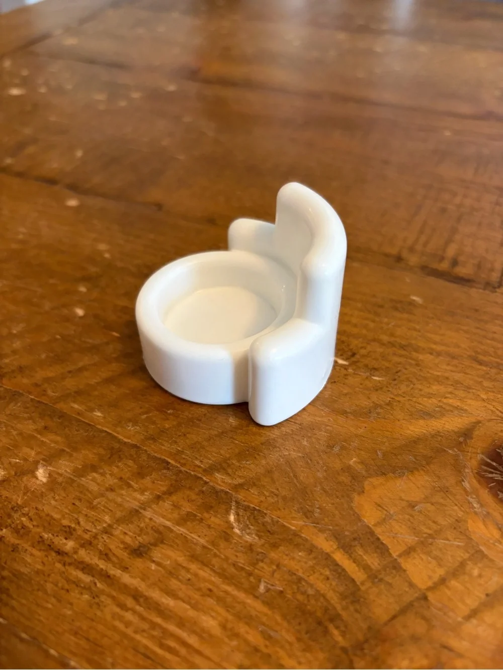 Fisher Price Little People white chair as is